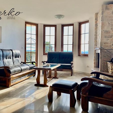 Zerko Holiday Home - Vineyard Chalet With Sauna And Jacuzzi Free Mirna エクステリア 写真