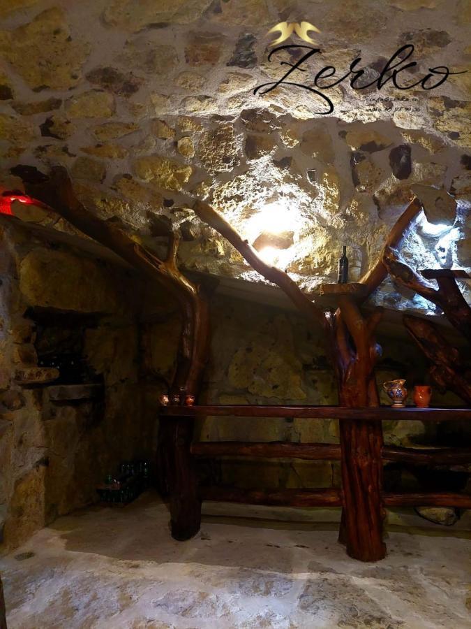 Zerko Holiday Home - Vineyard Chalet With Sauna And Jacuzzi Free Mirna エクステリア 写真