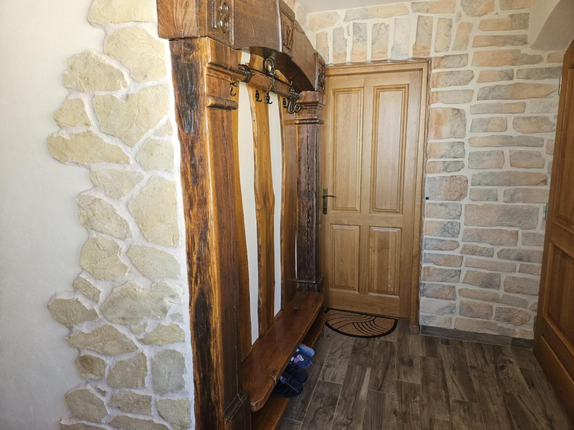 Zerko Holiday Home - Vineyard Chalet With Sauna And Jacuzzi Free Mirna エクステリア 写真