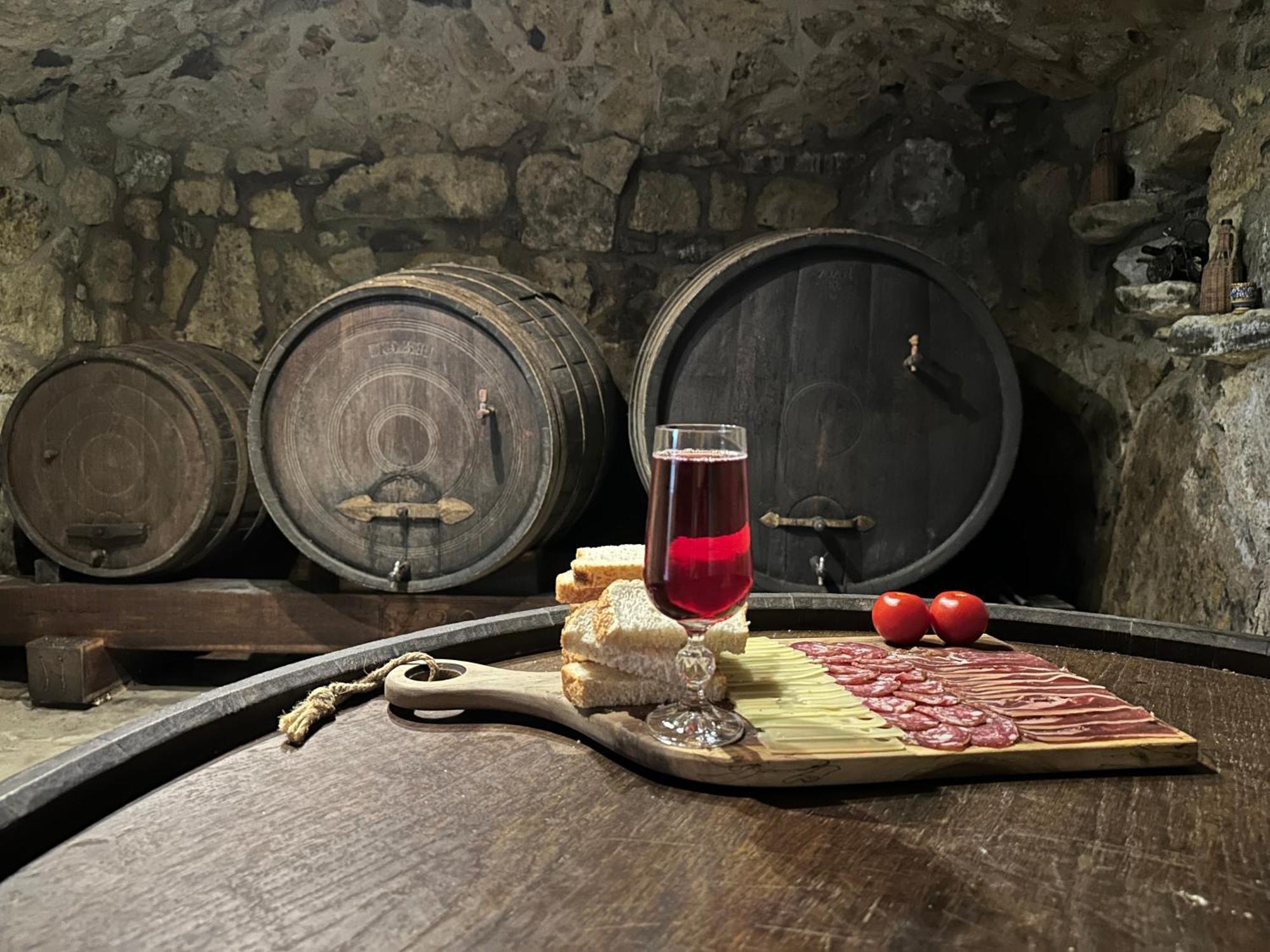 Zerko Holiday Home - Vineyard Chalet With Sauna And Jacuzzi Free Mirna エクステリア 写真